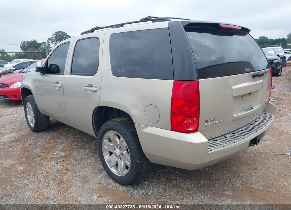 2007 GMC YUKON SLT VIN: 1GKFK13067J401535