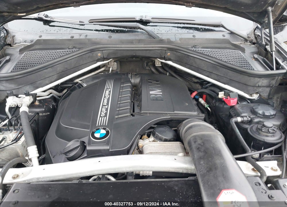 2011 BMW X6 VIN: 5UXFG2C50BLX05325