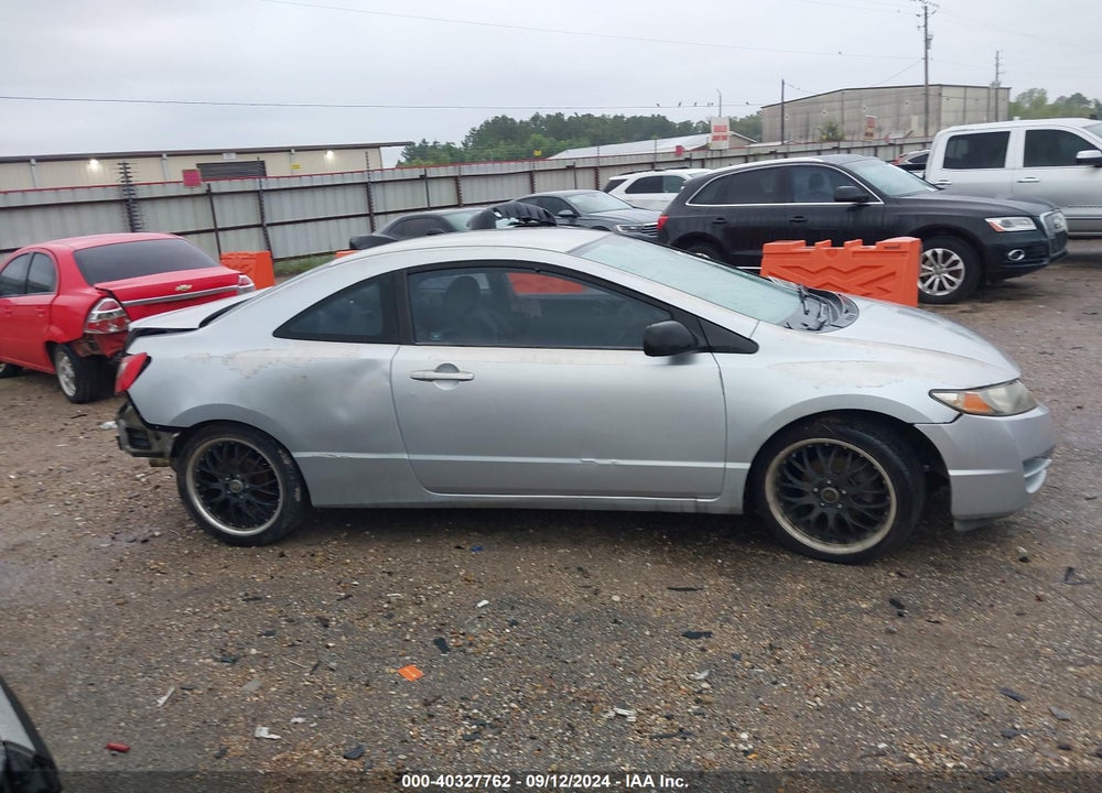 2010 HONDA CIVIC LX VIN: 2HGFG1B67AH506565