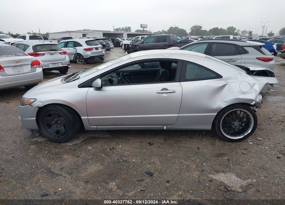 2010 HONDA CIVIC LX VIN: 2HGFG1B67AH506565
