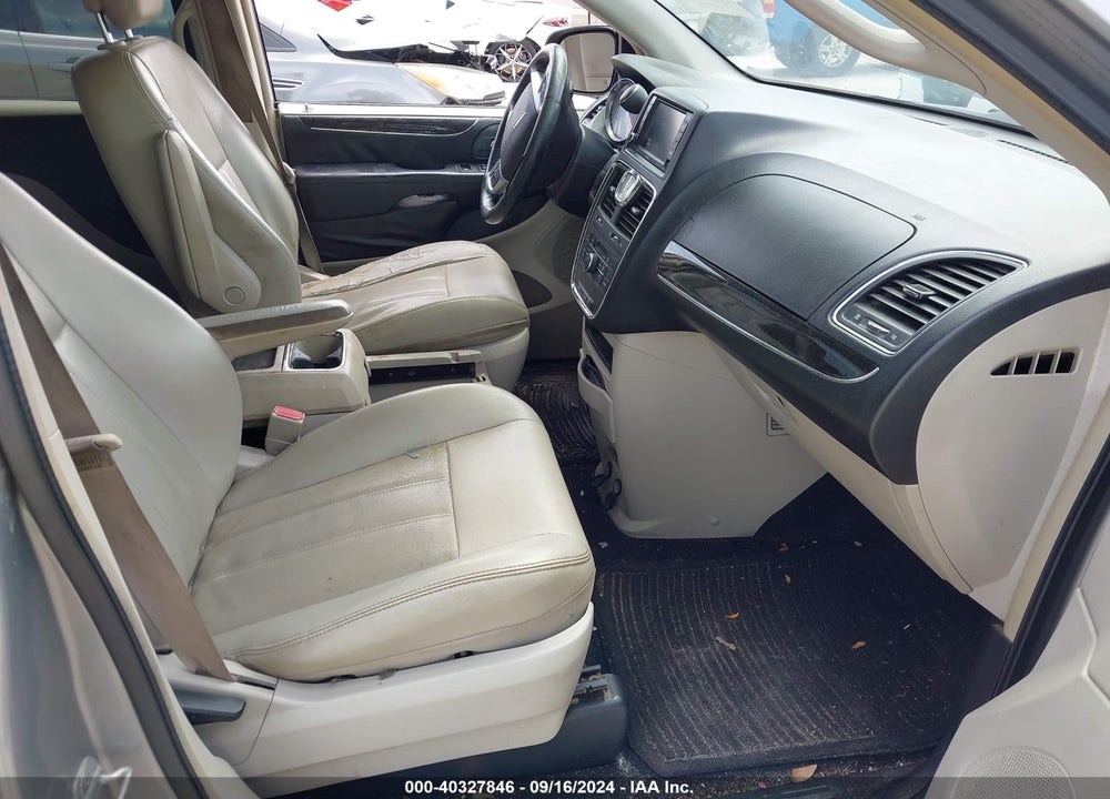 2013 CHRYSLER TOWN & COUNTRY TOURING VIN: 2C4RC1BG5DR584342