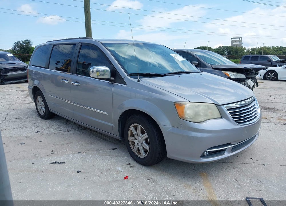 2013 CHRYSLER TOWN & COUNTRY TOURING VIN: 2C4RC1BG5DR584342