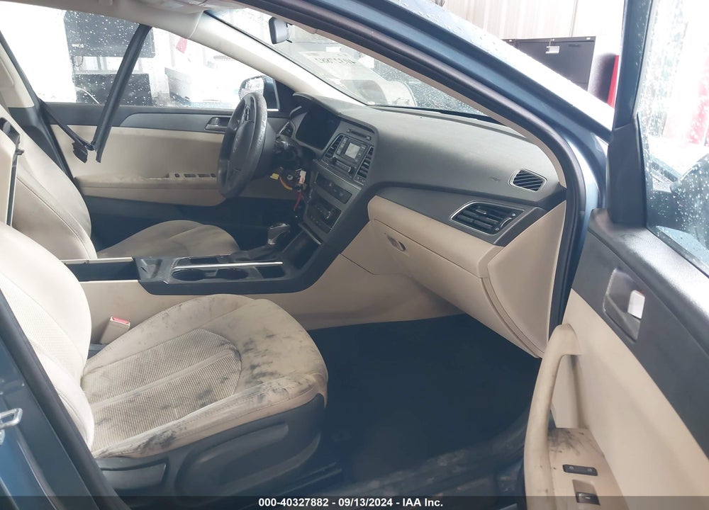 2017 HYUNDAI SONATA VIN: 5NPE24AF6HH522155
