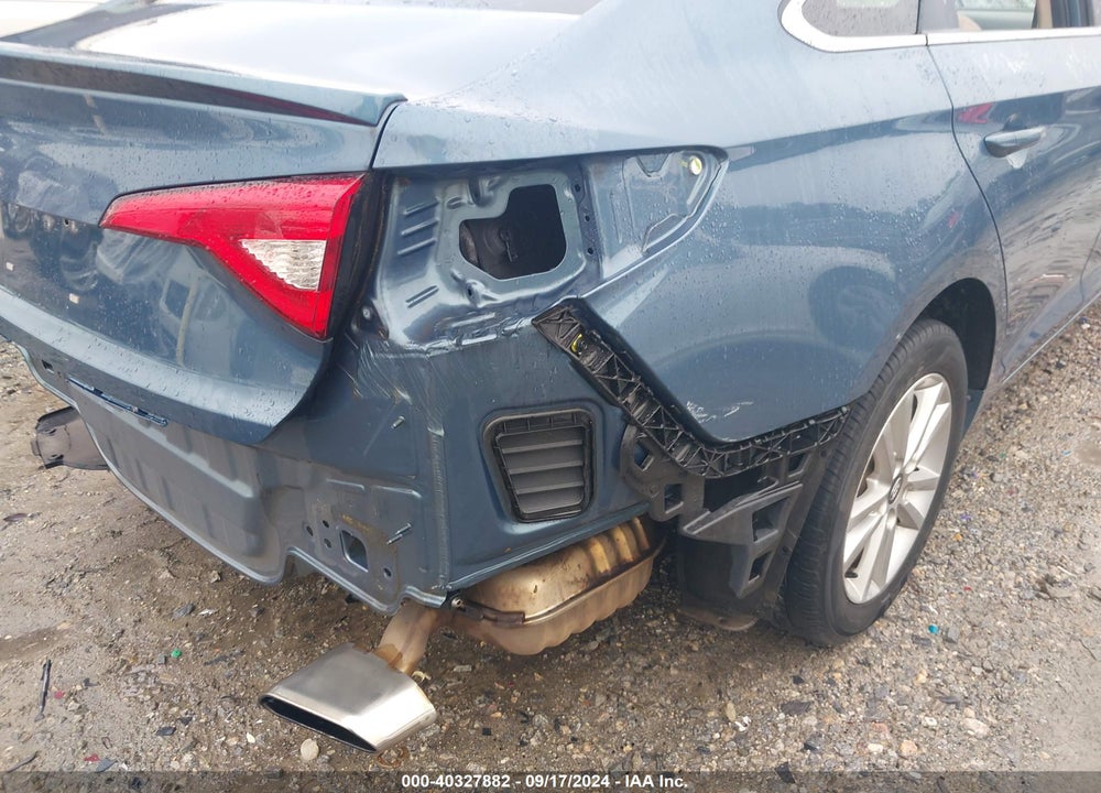 2017 HYUNDAI SONATA VIN: 5NPE24AF6HH522155
