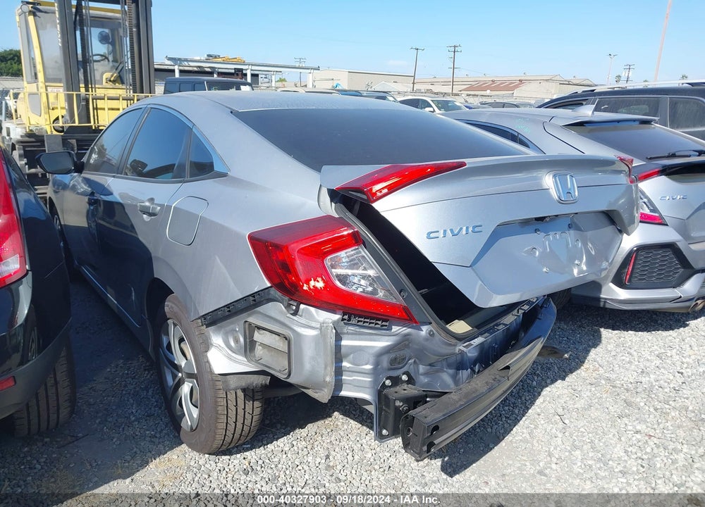 2017 HONDA CIVIC LX VIN: 2HGFC2F57HH517076