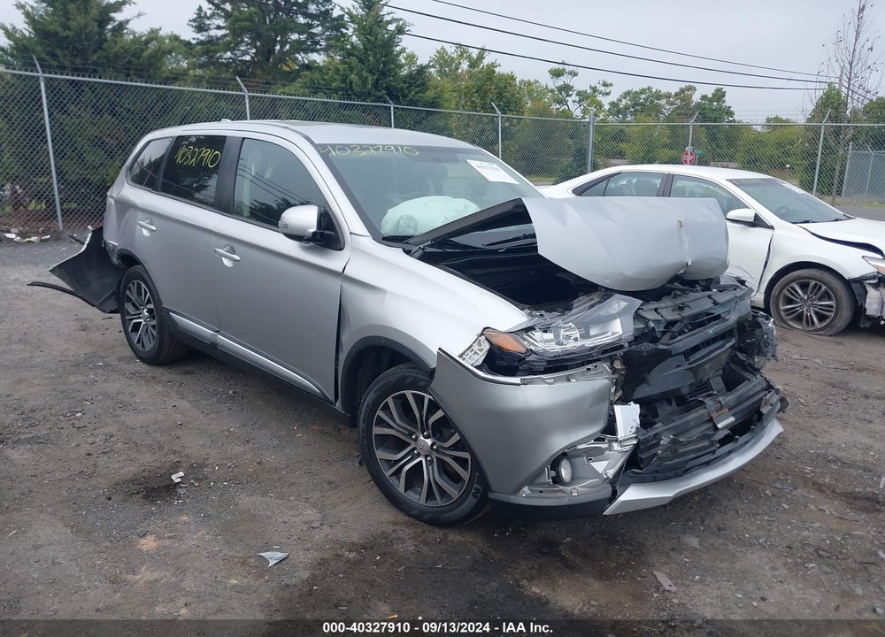 2018 MITSUBISHI OUTLANDER SE VIN: JA4AD3A36JJ002439