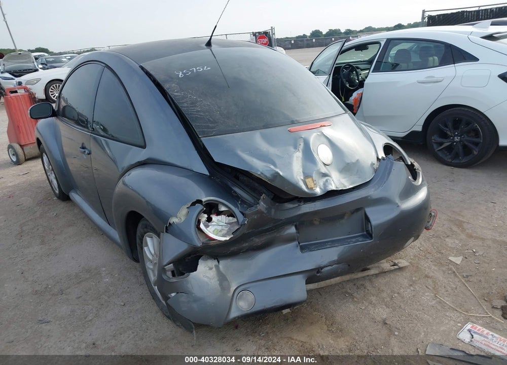 2005 VOLKSWAGEN NEW BEETLE GLS TDI VIN: 3VWCR31C25M412354