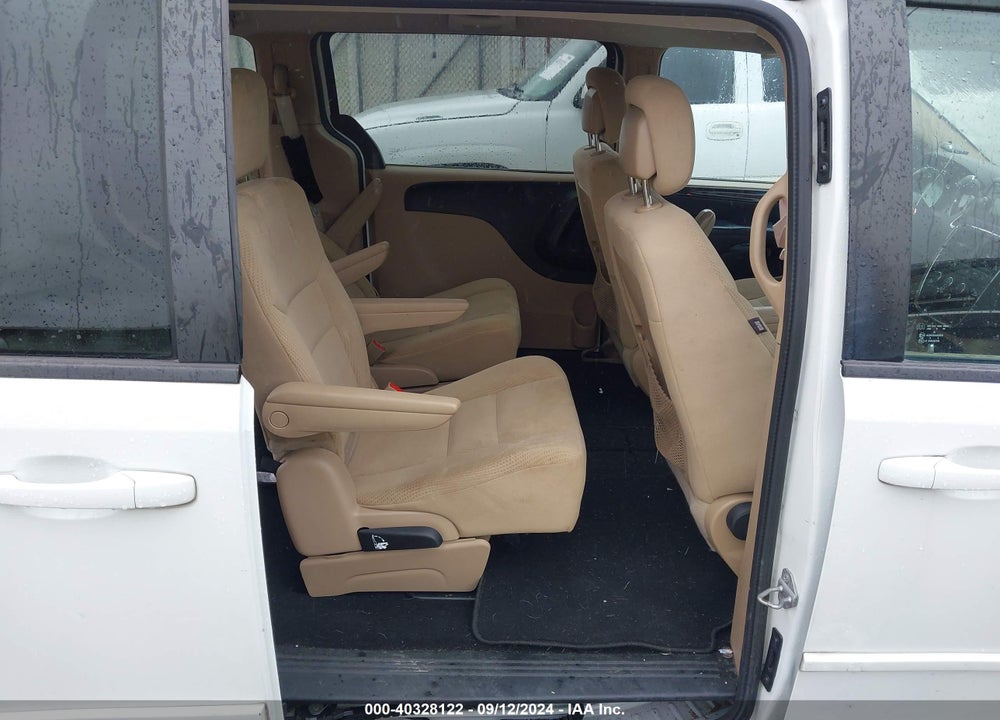 2016 DODGE GRAND CARAVAN SE VIN: 2C4RDGBG7GR170273