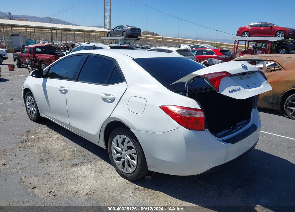 2019 TOYOTA COROLLA LE VIN: 5YFBURHE7KP890717