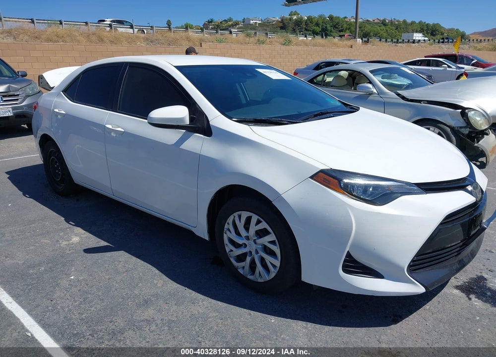 2019 TOYOTA COROLLA LE VIN: 5YFBURHE7KP890717
