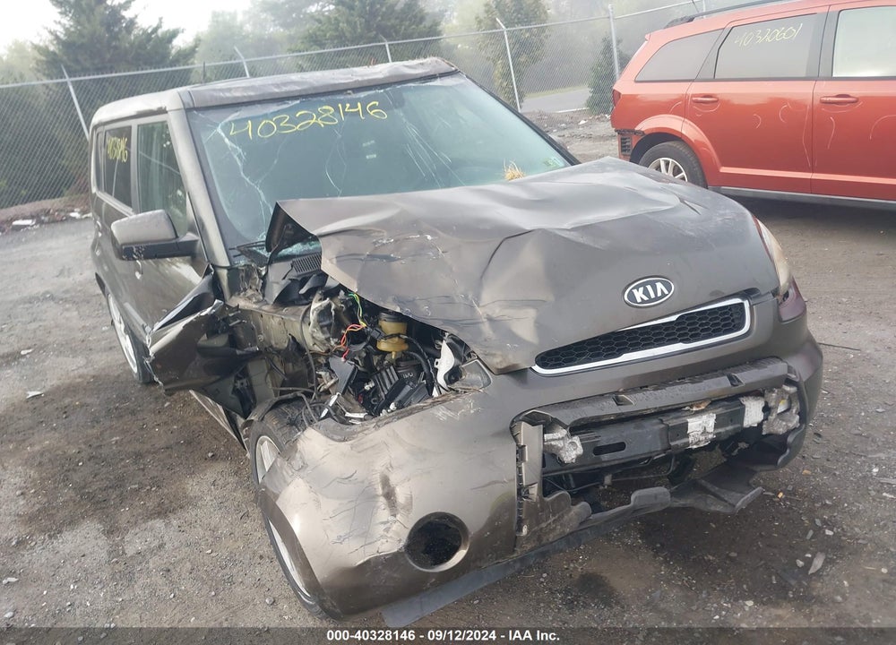 2010 KIA SOUL VIN: KNDJT2A22A7098593