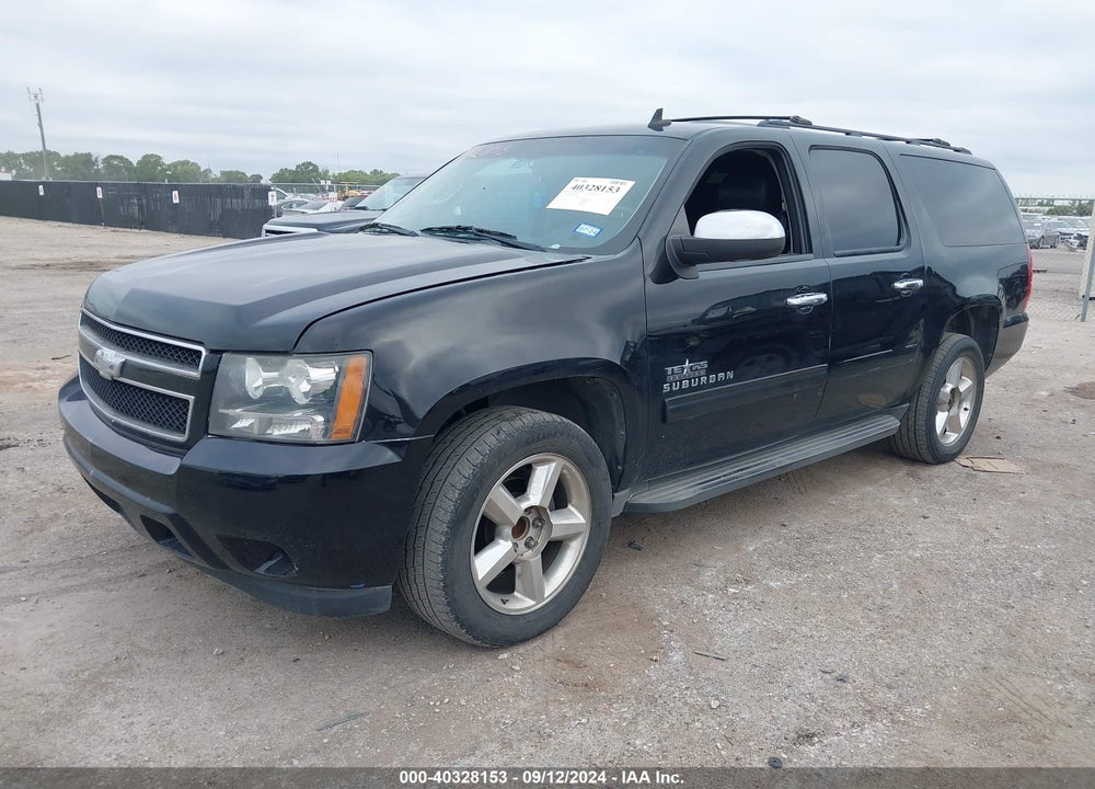 2013 CHEVROLET SUBURBAN 1500 LT VIN: 1GNSCJE04DR136767
