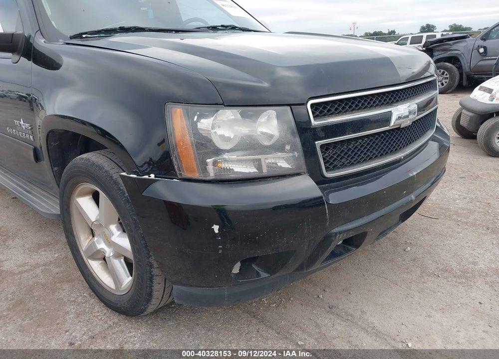 2013 CHEVROLET SUBURBAN 1500 LT VIN: 1GNSCJE04DR136767