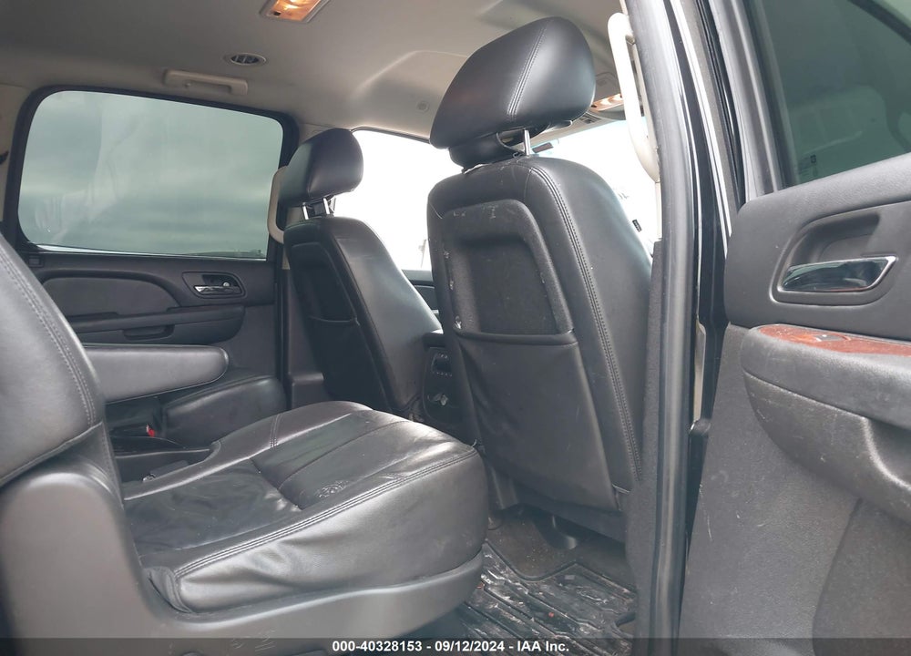 2013 CHEVROLET SUBURBAN 1500 LT VIN: 1GNSCJE04DR136767