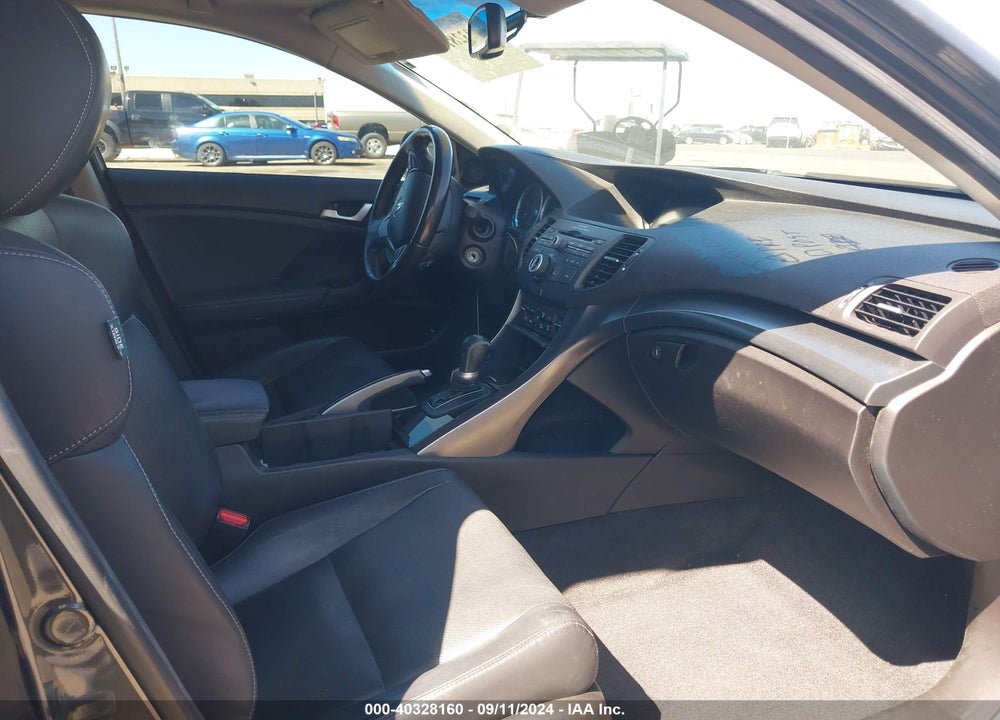 2013 ACURA TSX 2.4 VIN: JH4CU2F45DC000392