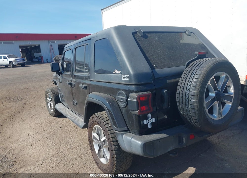 2019 JEEP WRANGLER UNLIMITED SAHARA 4X4 VIN: 1C4HJXEG9KW552479