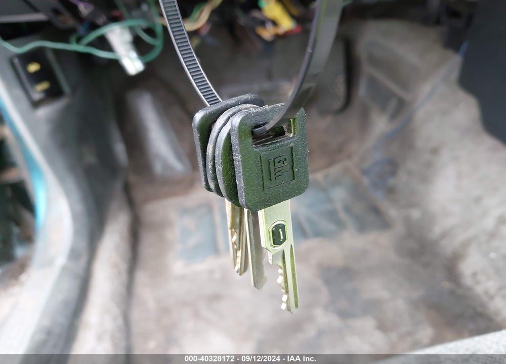 1992 CHEVROLET CAMARO RS VIN: 1G1FP23E5NL134414