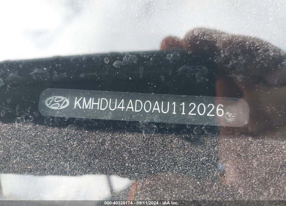 2010 HYUNDAI ELANTRA GLS VIN: KMHDU4AD0AU112026
