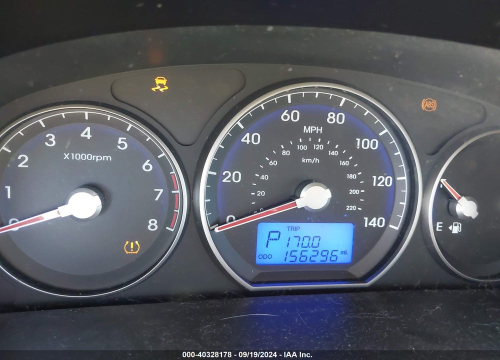 2010 HYUNDAI SANTA FE GLS VIN: 5NMSG3AB3AH385643