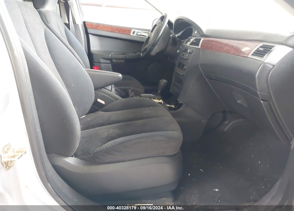 2005 CHRYSLER PACIFICA TOURING VIN: 2C4GM68465R387499