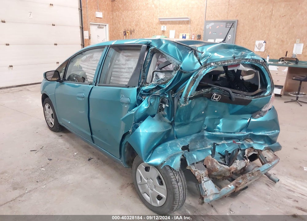 2012 HONDA FIT VIN: JHMGE8G33CC005399
