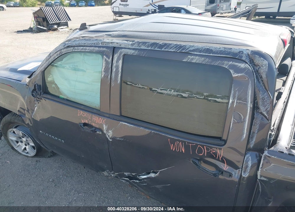 2014 CHEVROLET SILVERADO 1500 1LT VIN: 3GCUKREH4EG357618