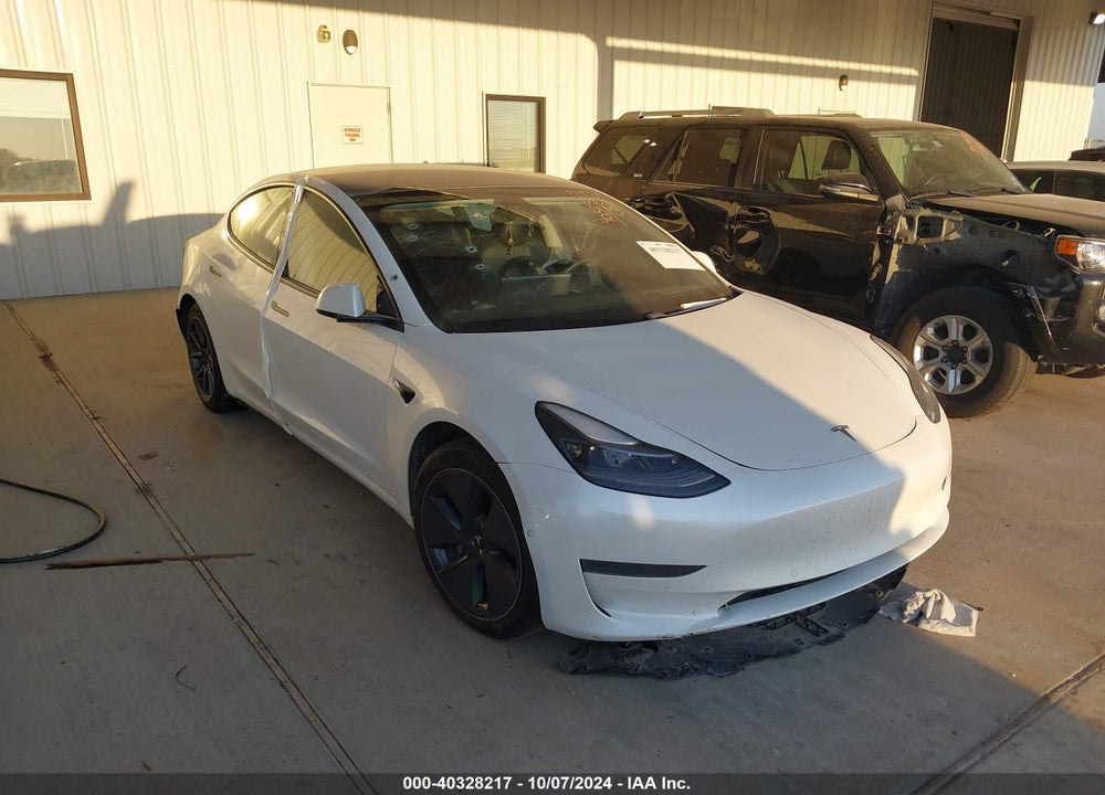 2021 TESLA MODEL 3 STANDARD RANGE PLUS REAR-WHEEL DRIVE VIN: 5YJ3E1EA5MF017616