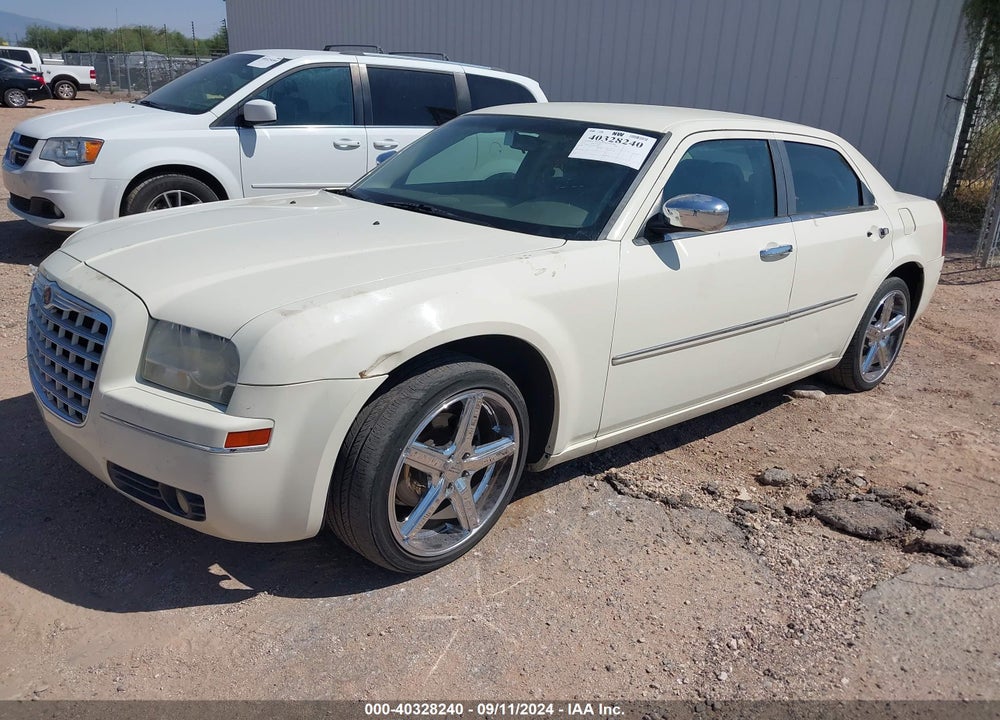 2010 CHRYSLER 300 TOURING VIN: 2C3CA4CD6AH215478