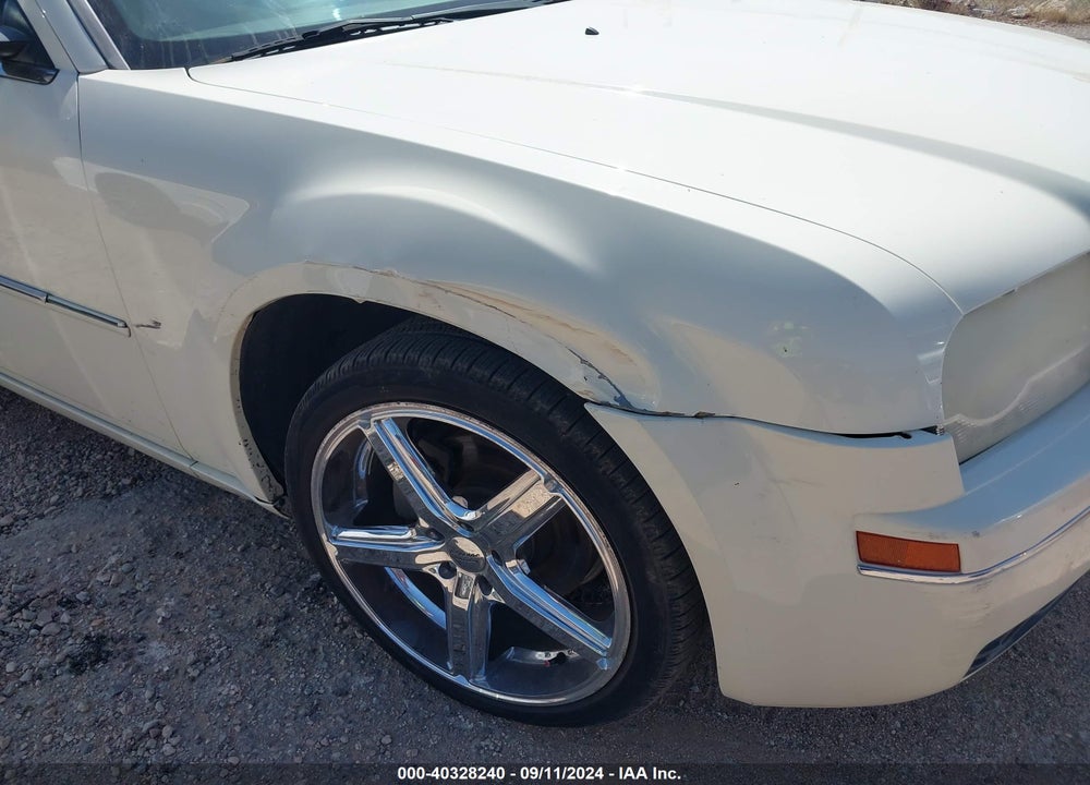 2010 CHRYSLER 300 TOURING VIN: 2C3CA4CD6AH215478