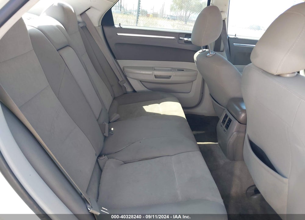 2010 CHRYSLER 300 TOURING VIN: 2C3CA4CD6AH215478