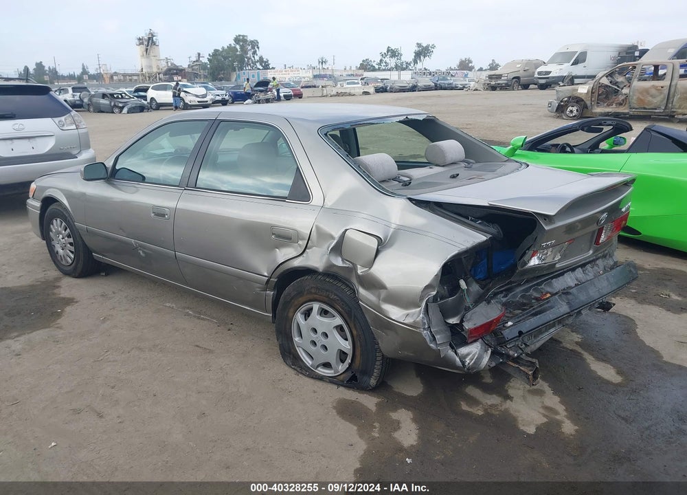 2000 TOYOTA CAMRY CE VIN: 4T1BG22KXYU631661