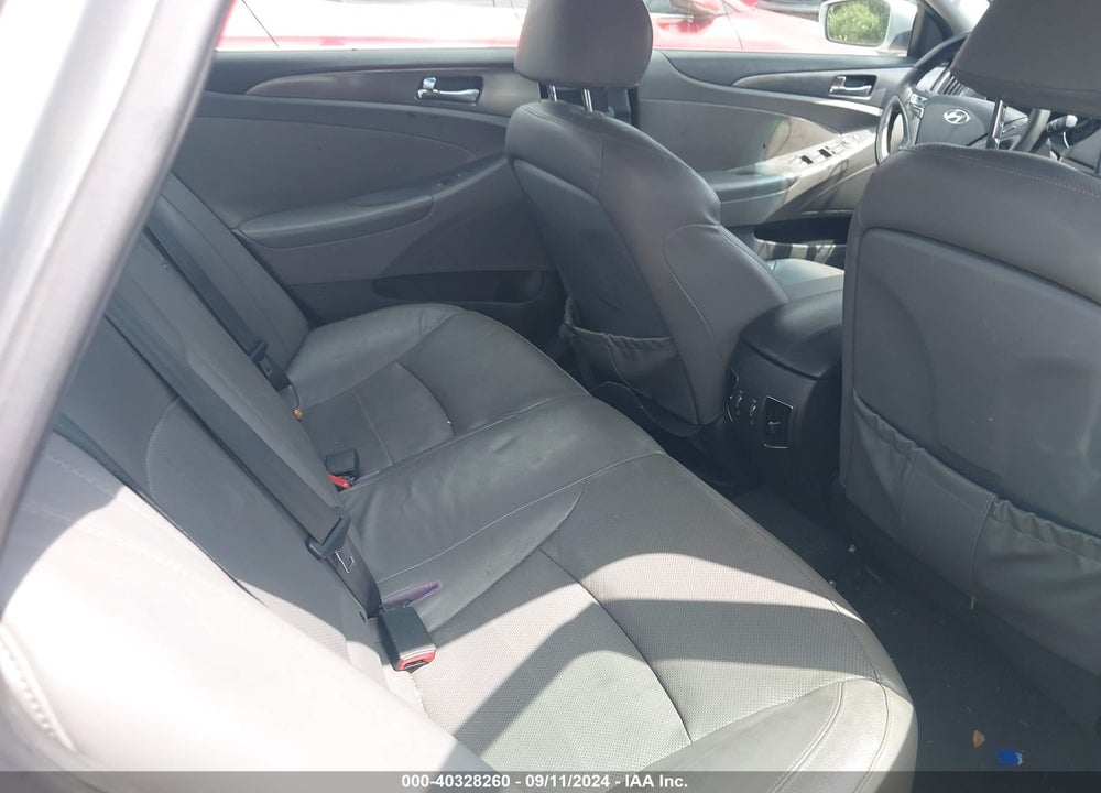 2012 HYUNDAI SONATA HYBRID VIN: KMHEC4A47CA031178