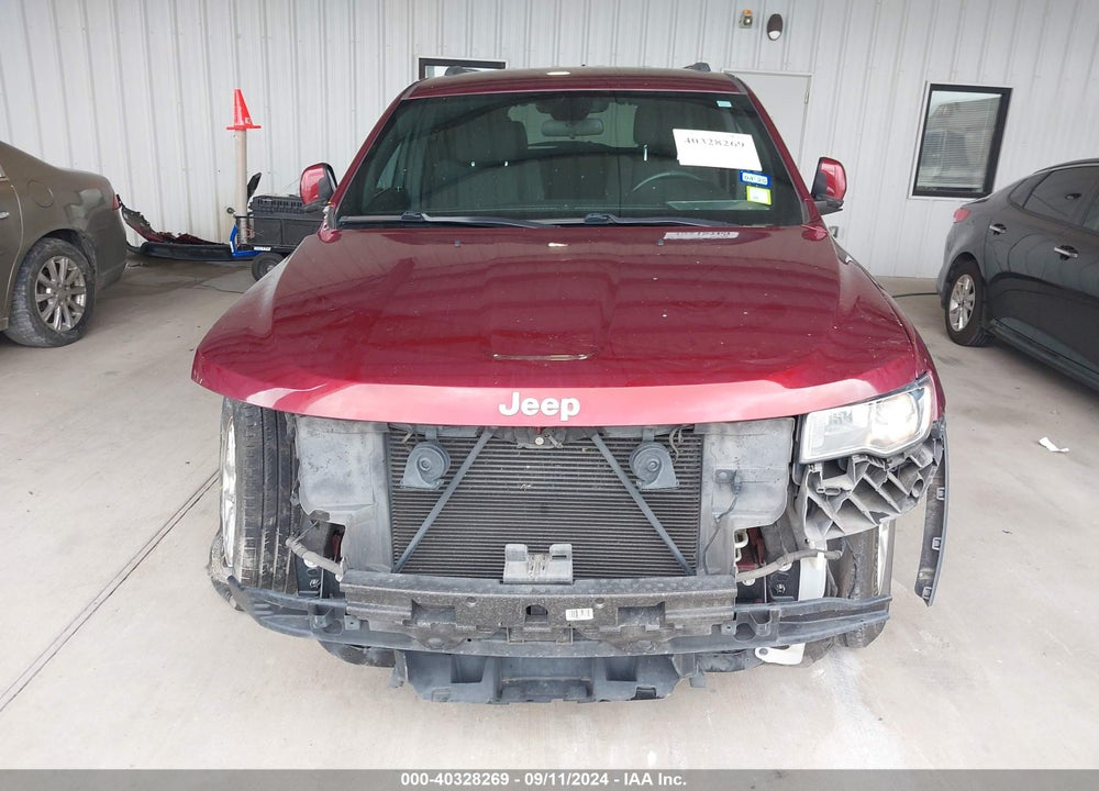 2018 JEEP GRAND CHEROKEE LAREDO E 4X2 VIN: 1C4RJEAG5JC392518
