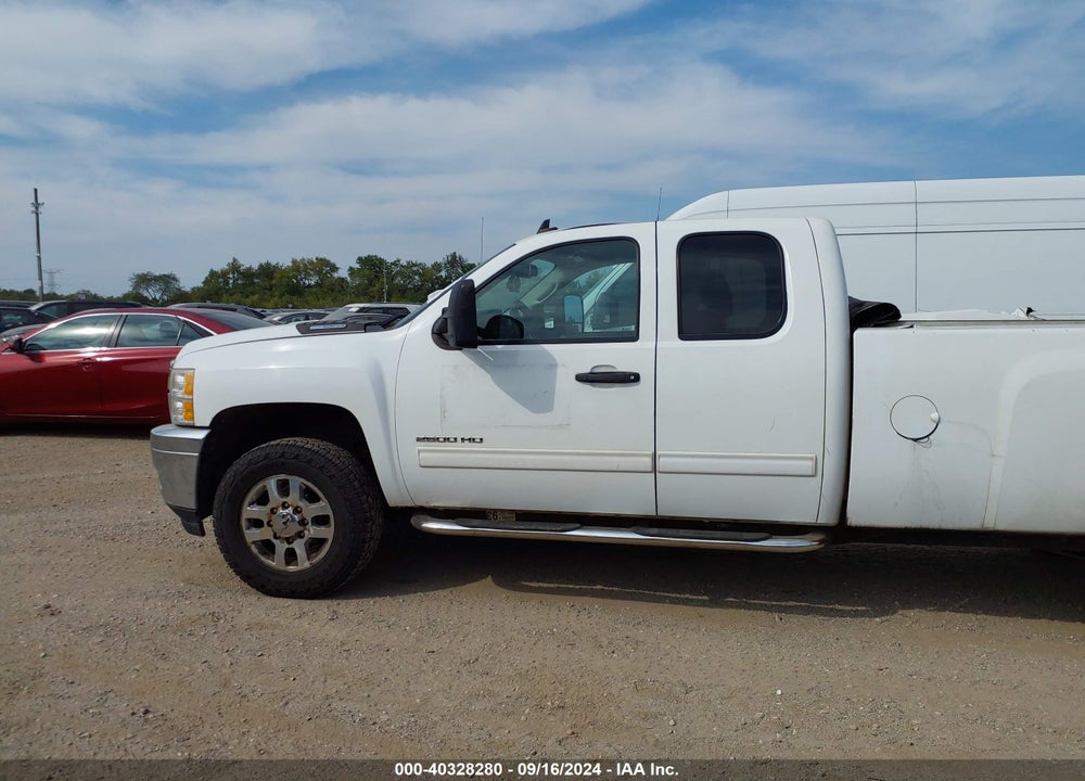 2011 CHEVROLET SILVERADO 2500HD LT VIN: 1GC2KXC80BZ153831