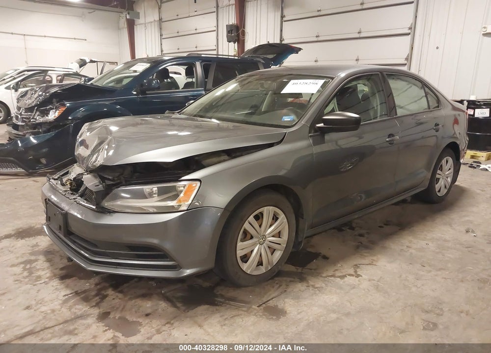 2015 VOLKSWAGEN JETTA 2.0L TDI S VIN: 3VWLA7AJ4FM261936