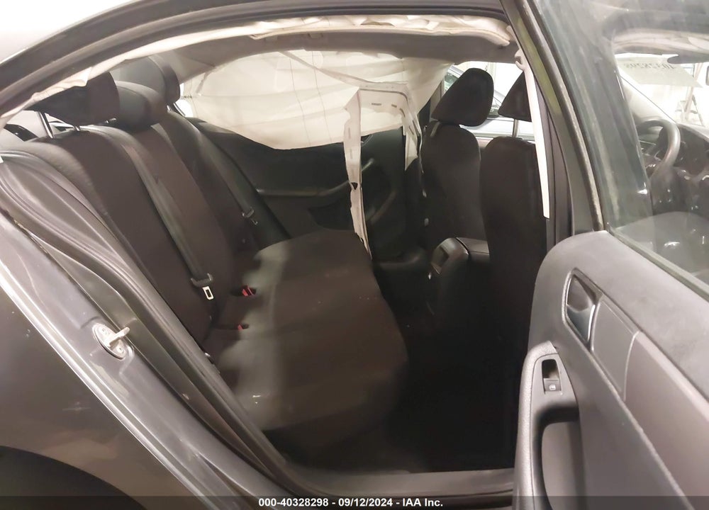 2015 VOLKSWAGEN JETTA 2.0L TDI S VIN: 3VWLA7AJ4FM261936
