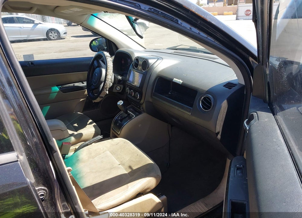 2011 JEEP COMPASS VIN: 1J4NT1FB2BD139290