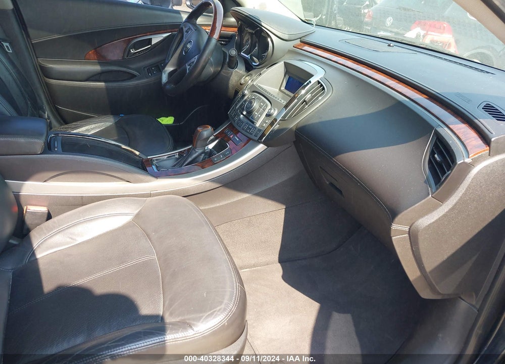 2010 BUICK LACROSSE CXS VIN: 1G4GE5EV4AF142377