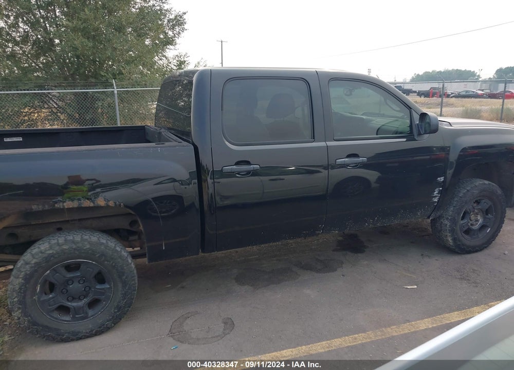 2007 CHEVROLET SILVERADO 1500 LT1 VIN: 2GCFK13YX71538800