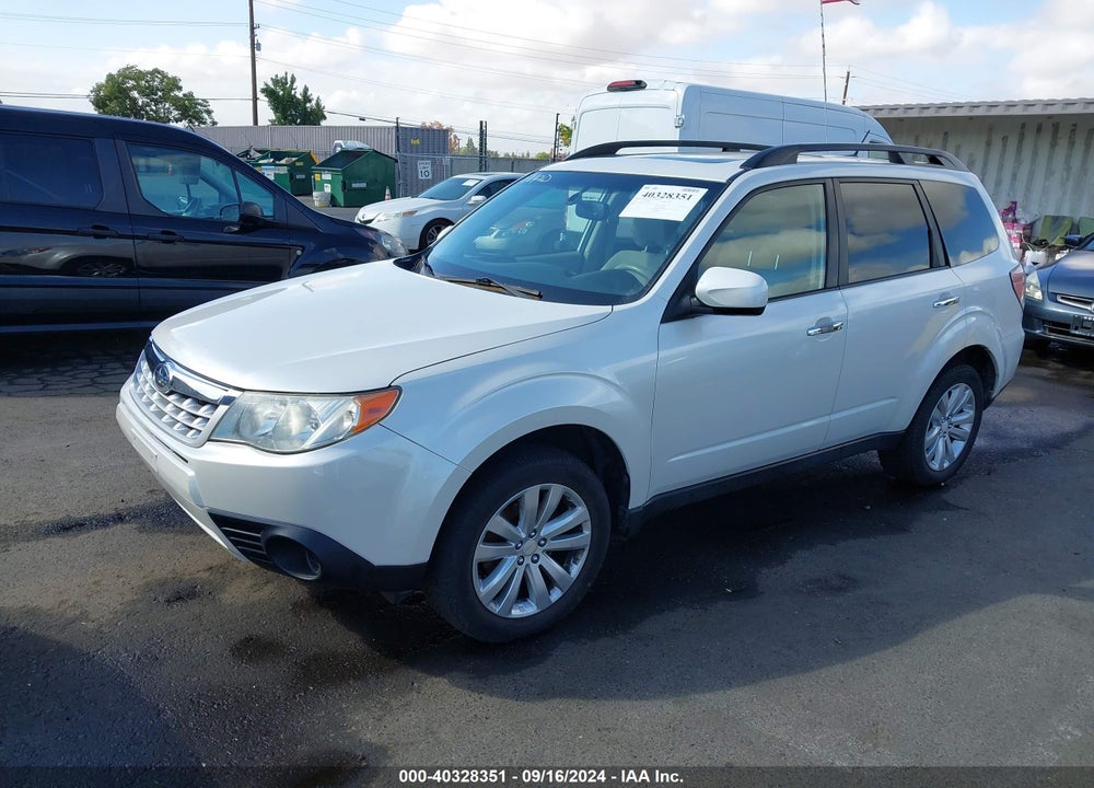 2012 SUBARU FORESTER 2.5X PREMIUM VIN: JF2SHADC0CH411529