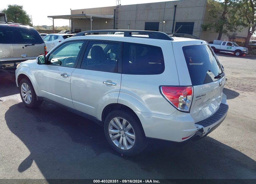 2012 SUBARU FORESTER 2.5X PREMIUM VIN: JF2SHADC0CH411529