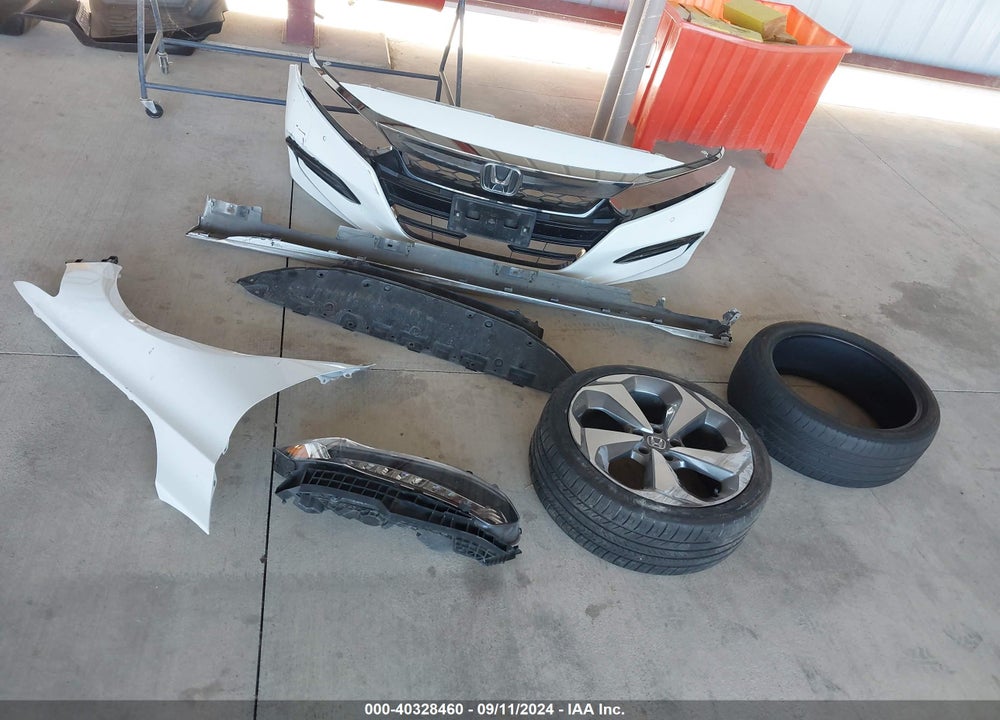 2019 HONDA ACCORD TOURING 2.0T VIN: 1HGCV2F97KA011897