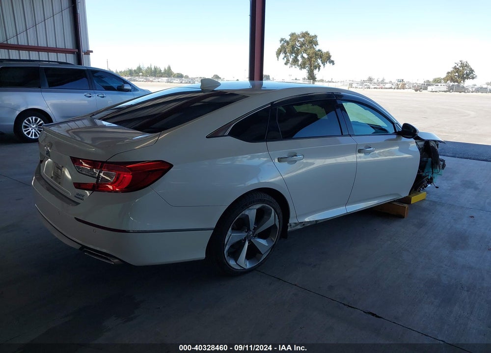 2019 HONDA ACCORD TOURING 2.0T VIN: 1HGCV2F97KA011897