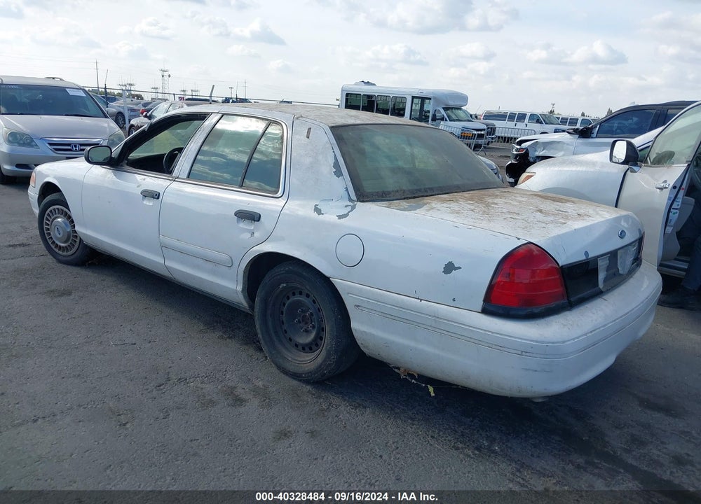 2001 FORD CROWN VICTORIA POLICE INTERCEPTOR VIN: 2FAFP71WX1X199164