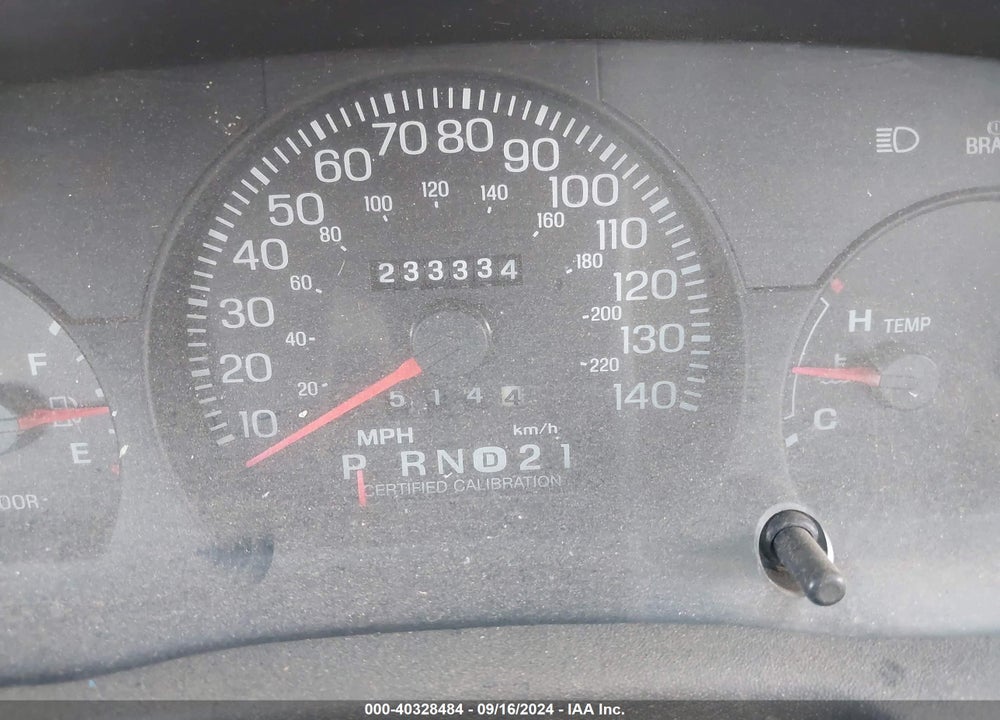 2001 FORD CROWN VICTORIA POLICE INTERCEPTOR VIN: 2FAFP71WX1X199164