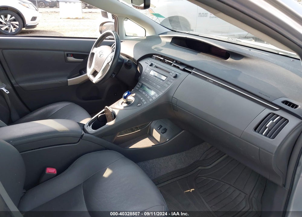 2011 TOYOTA PRIUS FOUR VIN: JTDKN3DUXB1381751