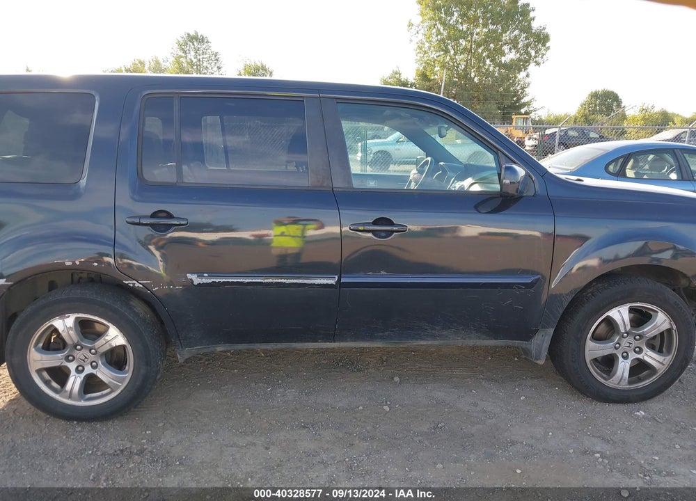 2012 HONDA PILOT EX-L VIN: 5FNYF4H66CB043085