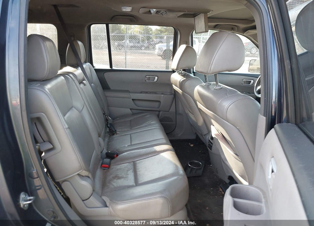 2012 HONDA PILOT EX-L VIN: 5FNYF4H66CB043085