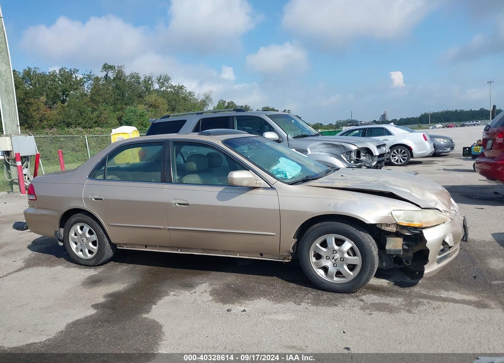 2002 HONDA ACCORD 2.3 EX VIN: 1HGCG56682A107586