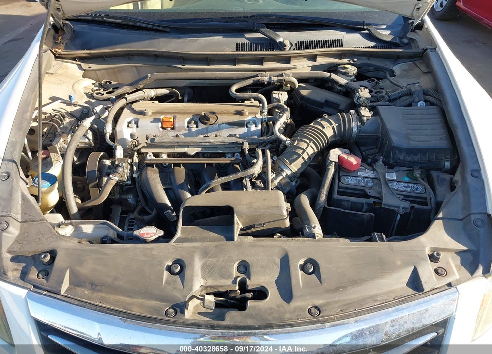 2011 HONDA ACCORD 2.4 EX VIN: 1HGCP2F71BA038313